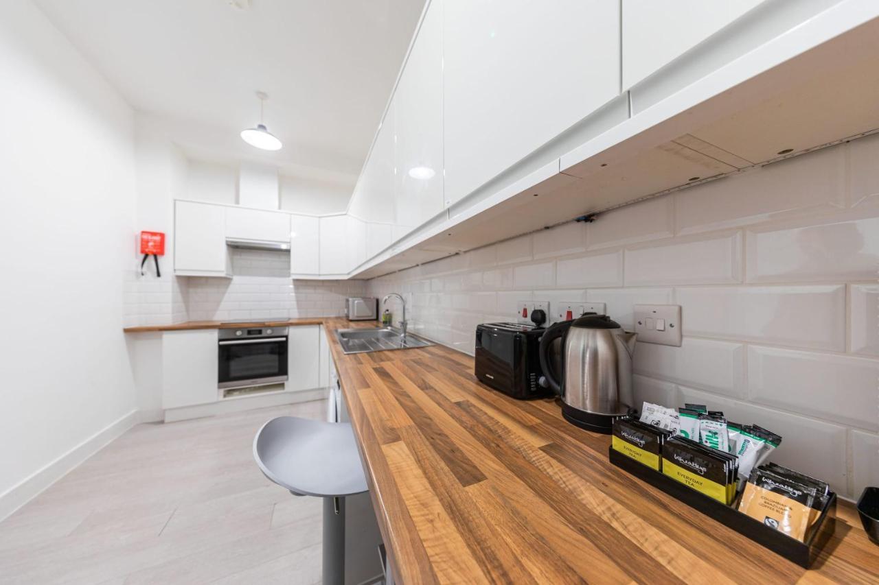 The Anson Hotel - Conveniently Located Sweet Space Near Transportation Stations 런던 외부 사진